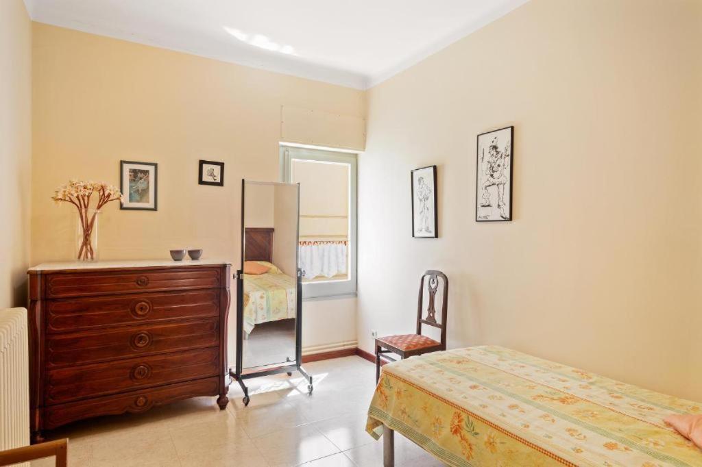 Figueres Old Town Apartment מראה חיצוני תמונה